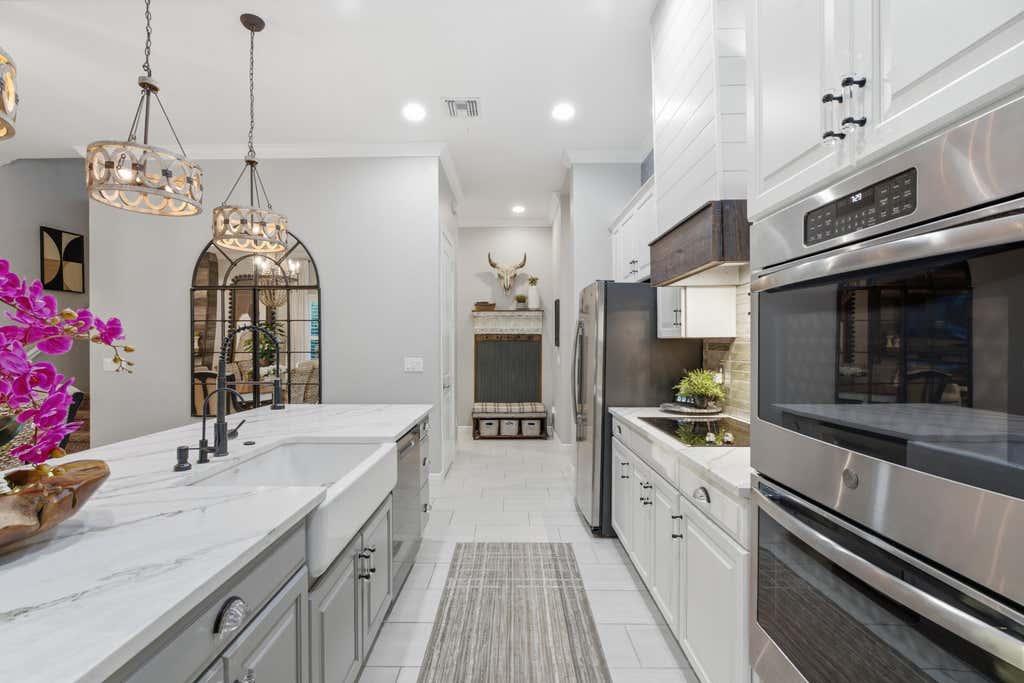 Photo of 4742 SW MILLBROOK Lane, Stuart, FL 34997 (MLS # B26068119)