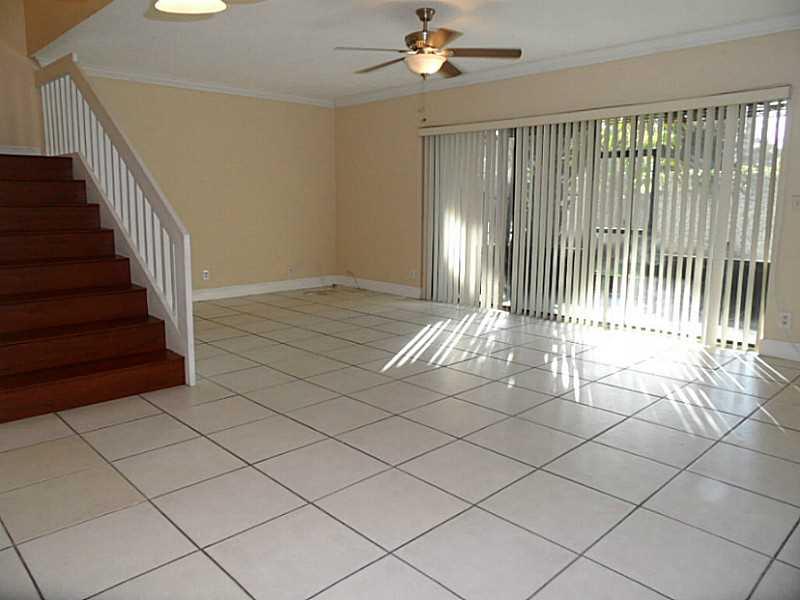 SPRINGTREE LAKES - Residential Lease