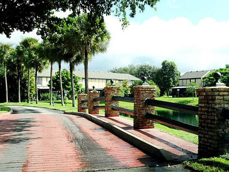 SPRINGTREE LAKES - Residential Lease