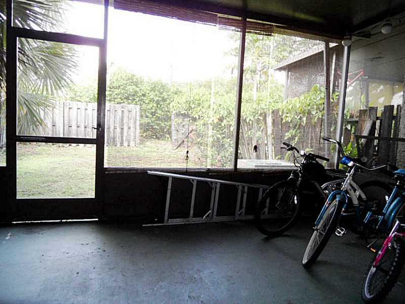 SPRINGTREE LAKES - Residential Lease