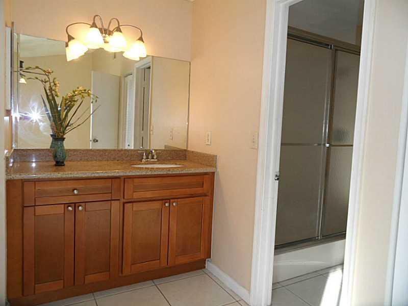 SPRINGTREE LAKES - Residential Lease