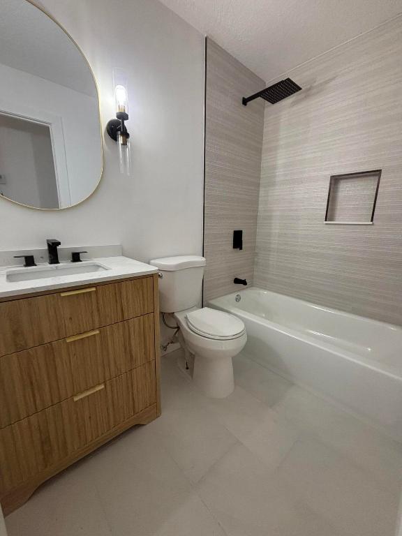 PINE RIDGE NORTH I COND DECL FILED 1-5-82 - Residential