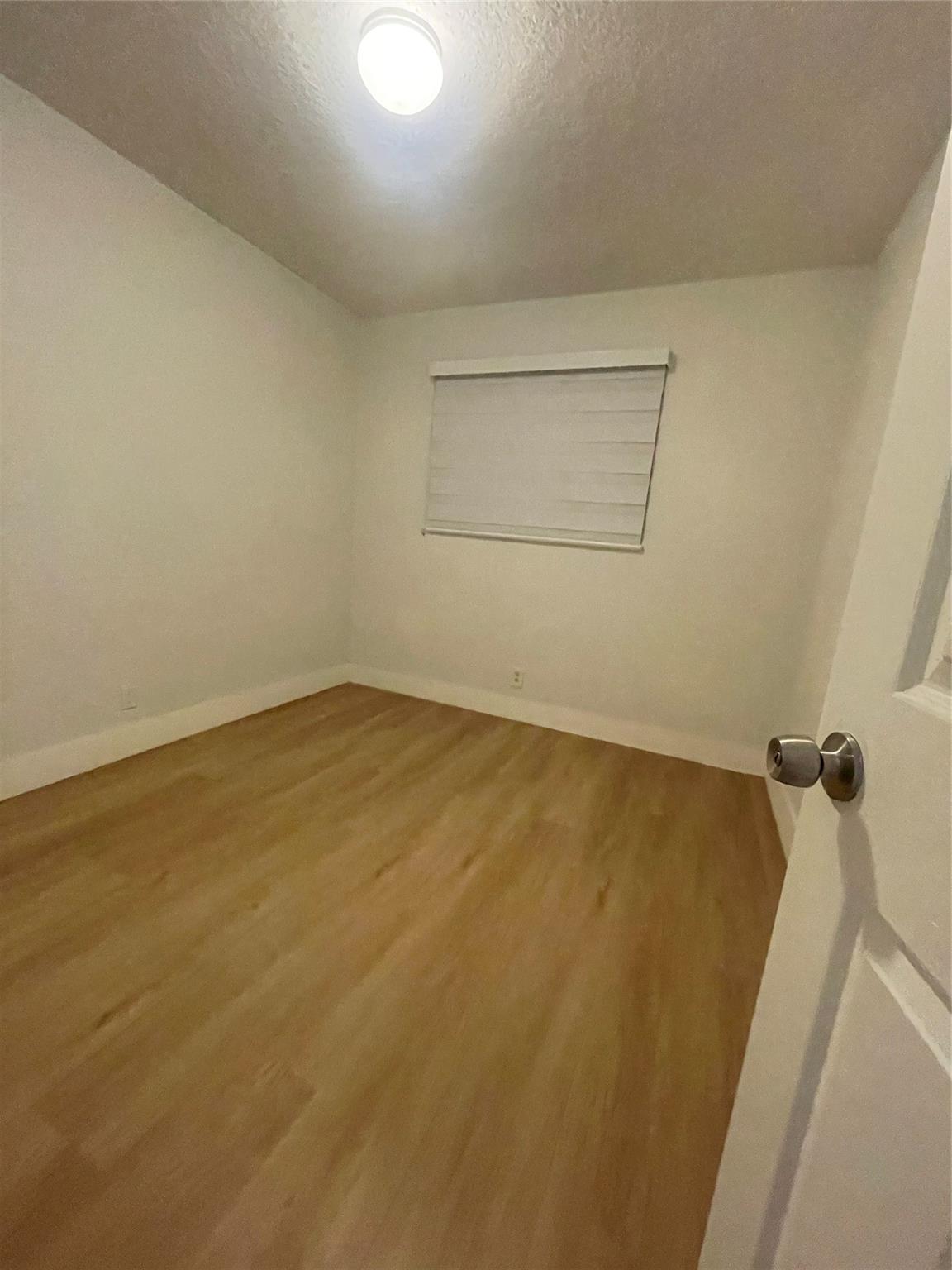 POMPANO PARK SEC 1 - Residential Lease