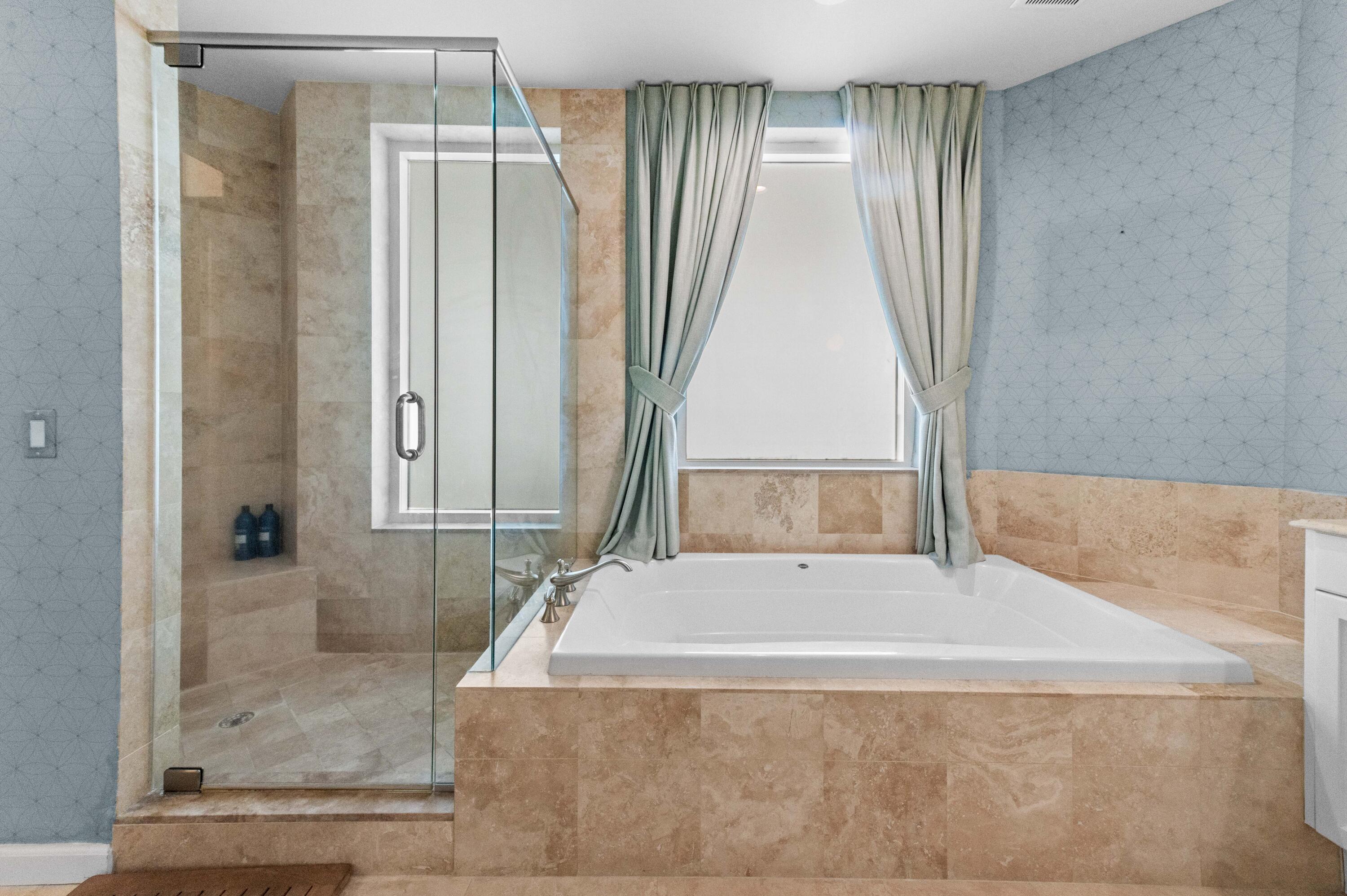 BEACH FRONT AT SINGER ISLAND - Residential