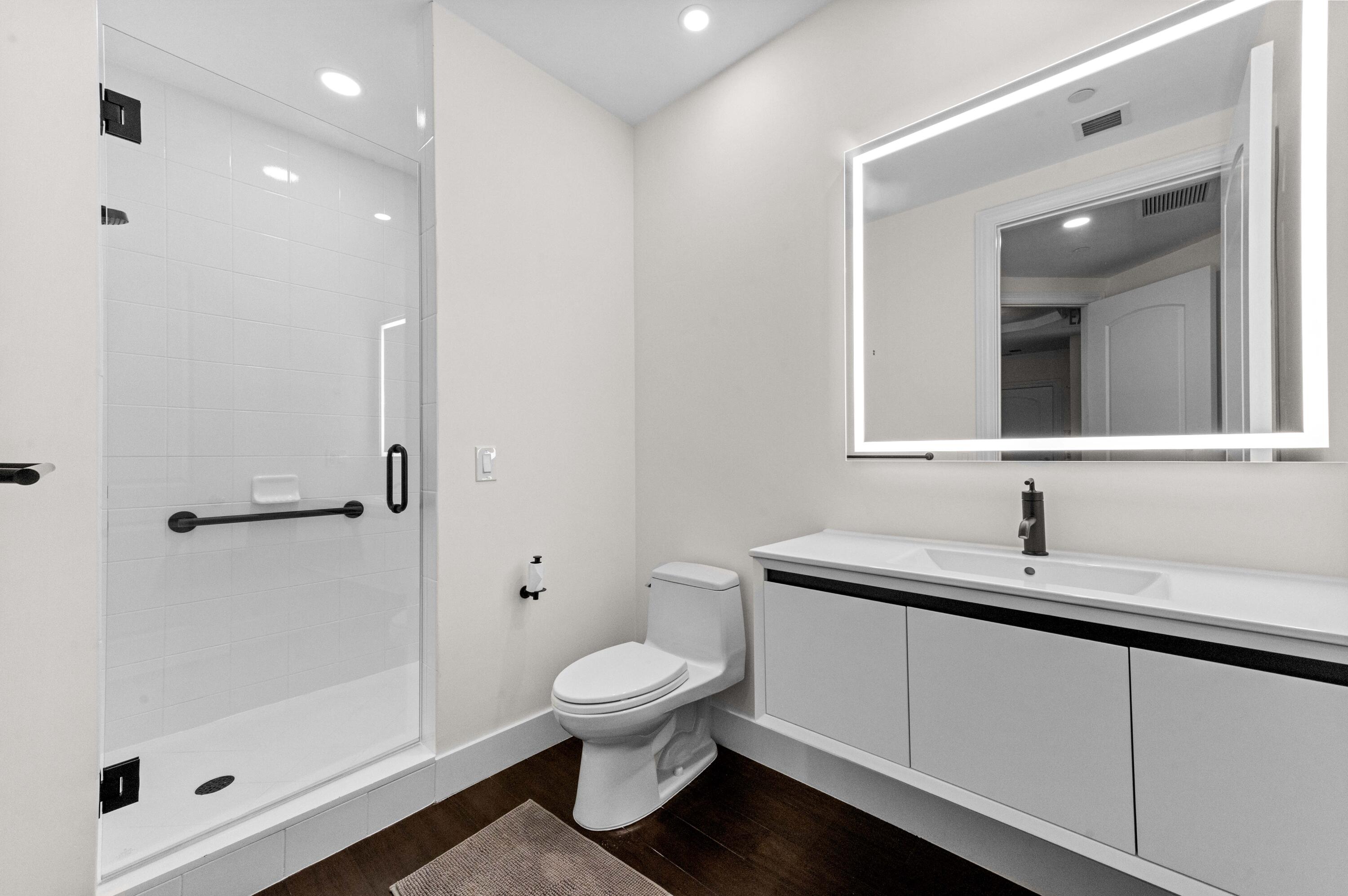 BEACH FRONT AT SINGER ISLAND - Residential