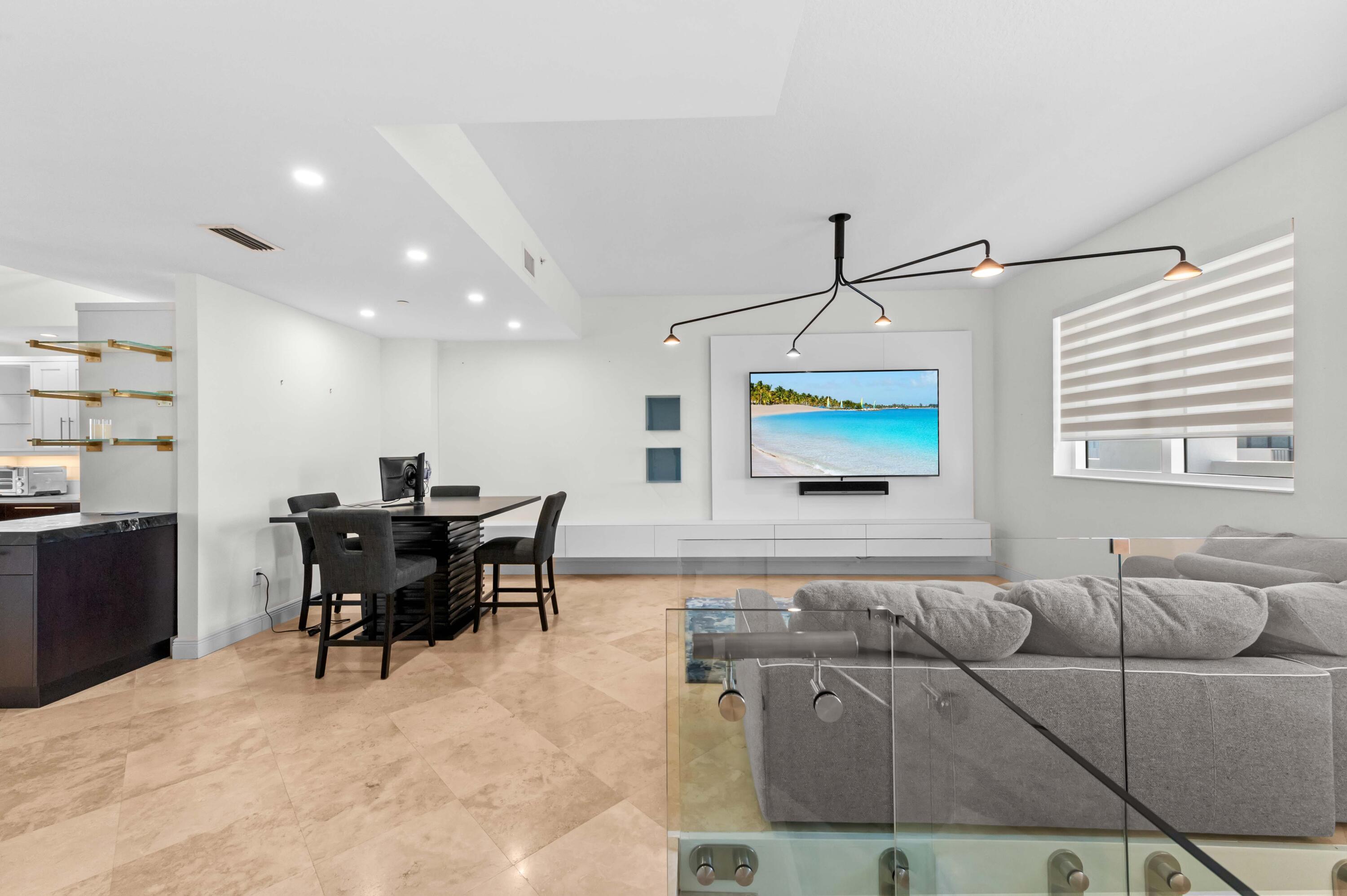 BEACH FRONT AT SINGER ISLAND - Residential