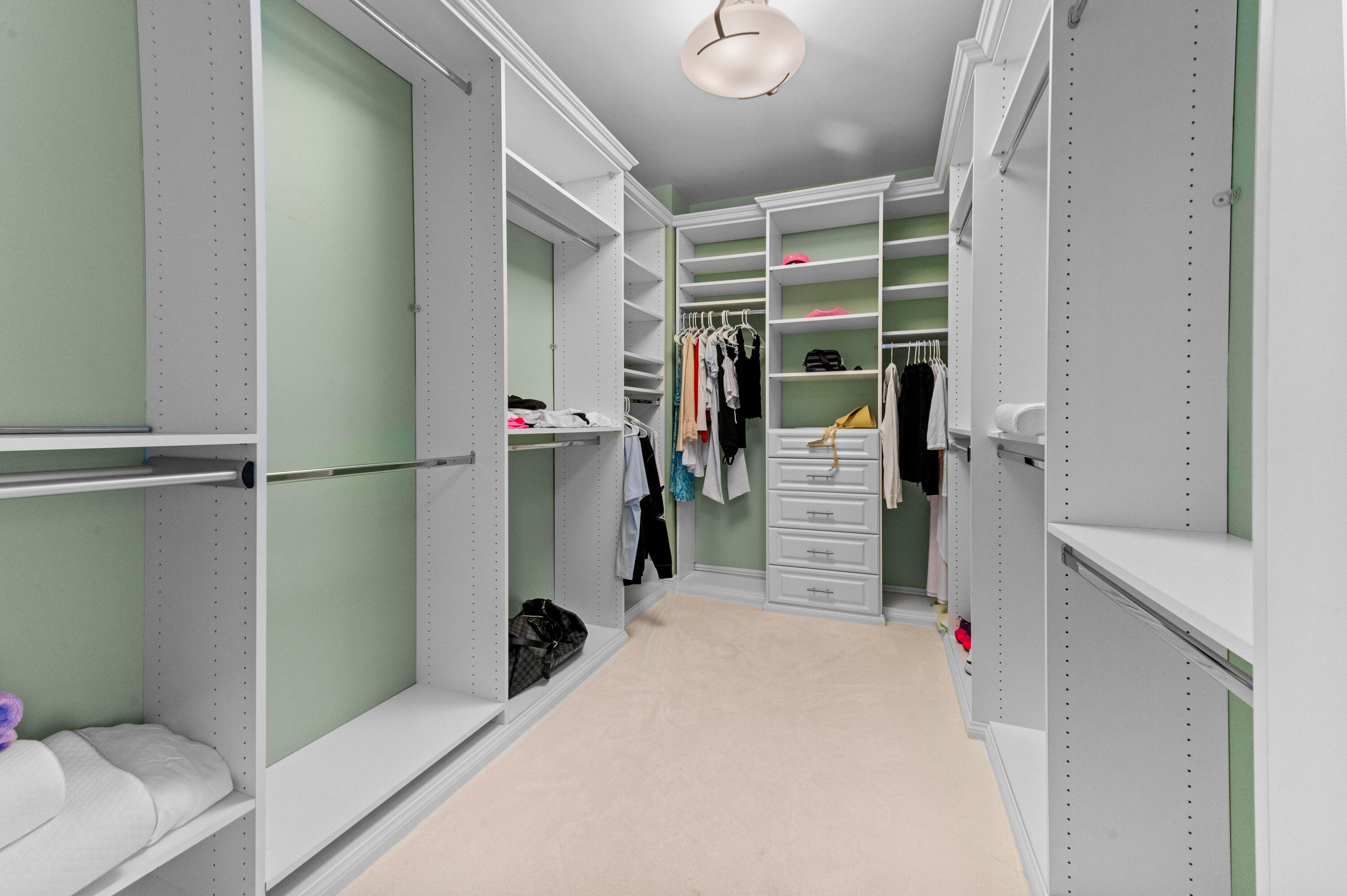 BEACH FRONT AT SINGER ISLAND - Residential