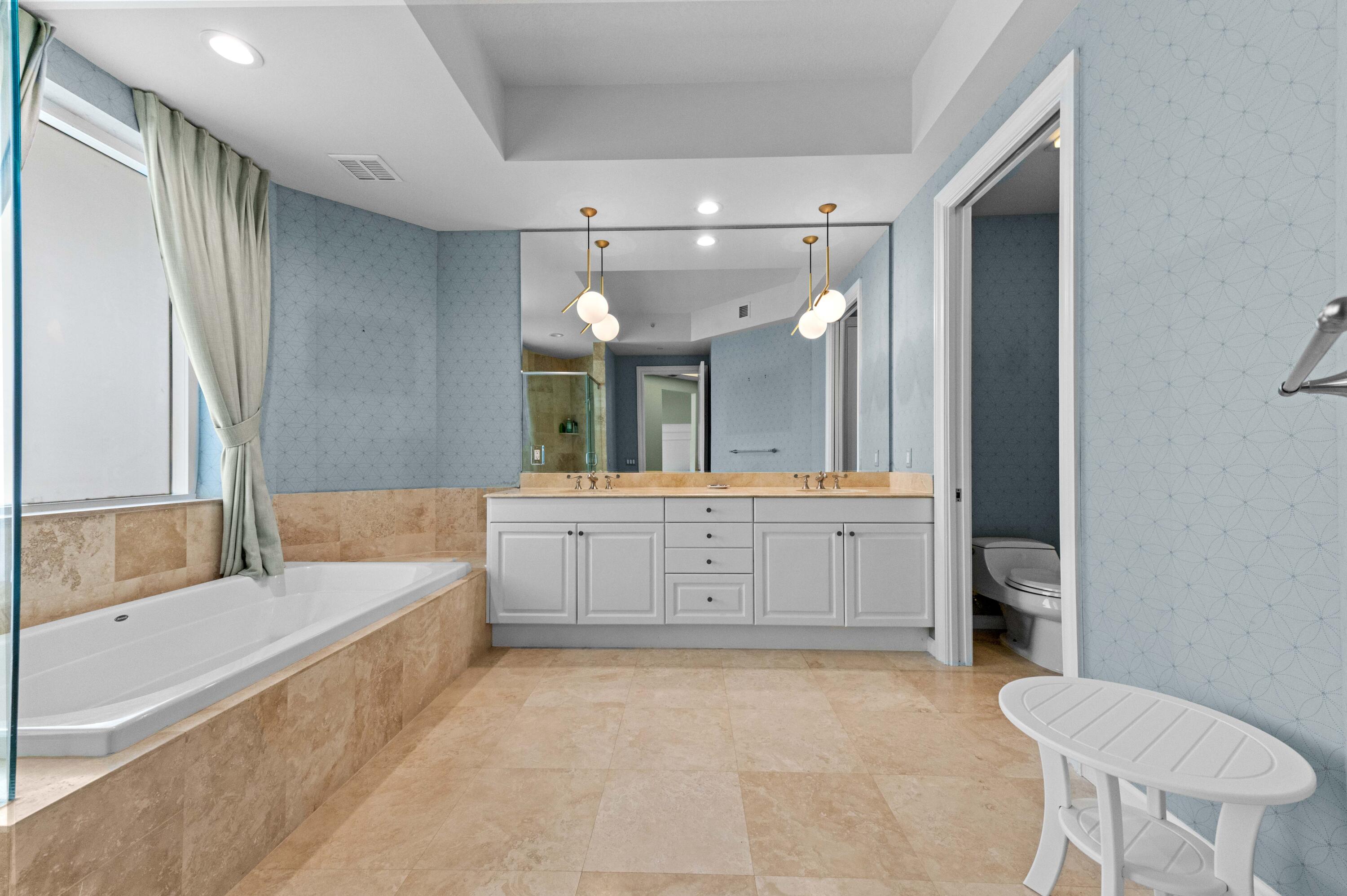 BEACH FRONT AT SINGER ISLAND - Residential