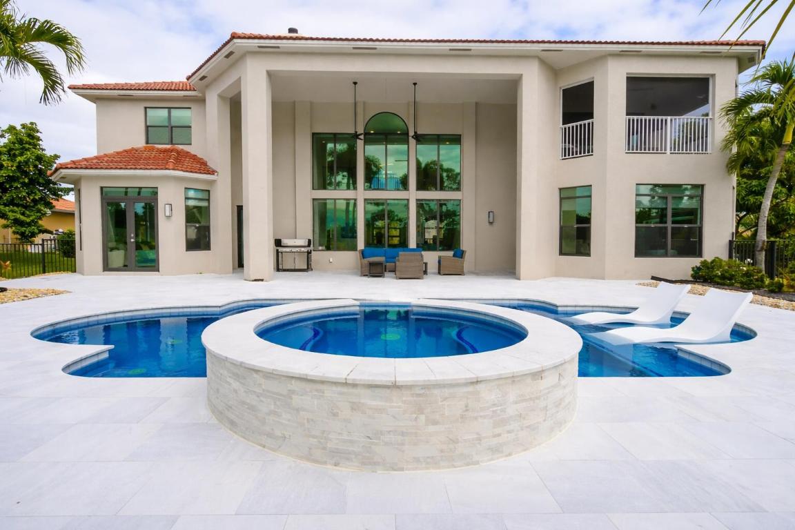 10500 SW Lands End Place