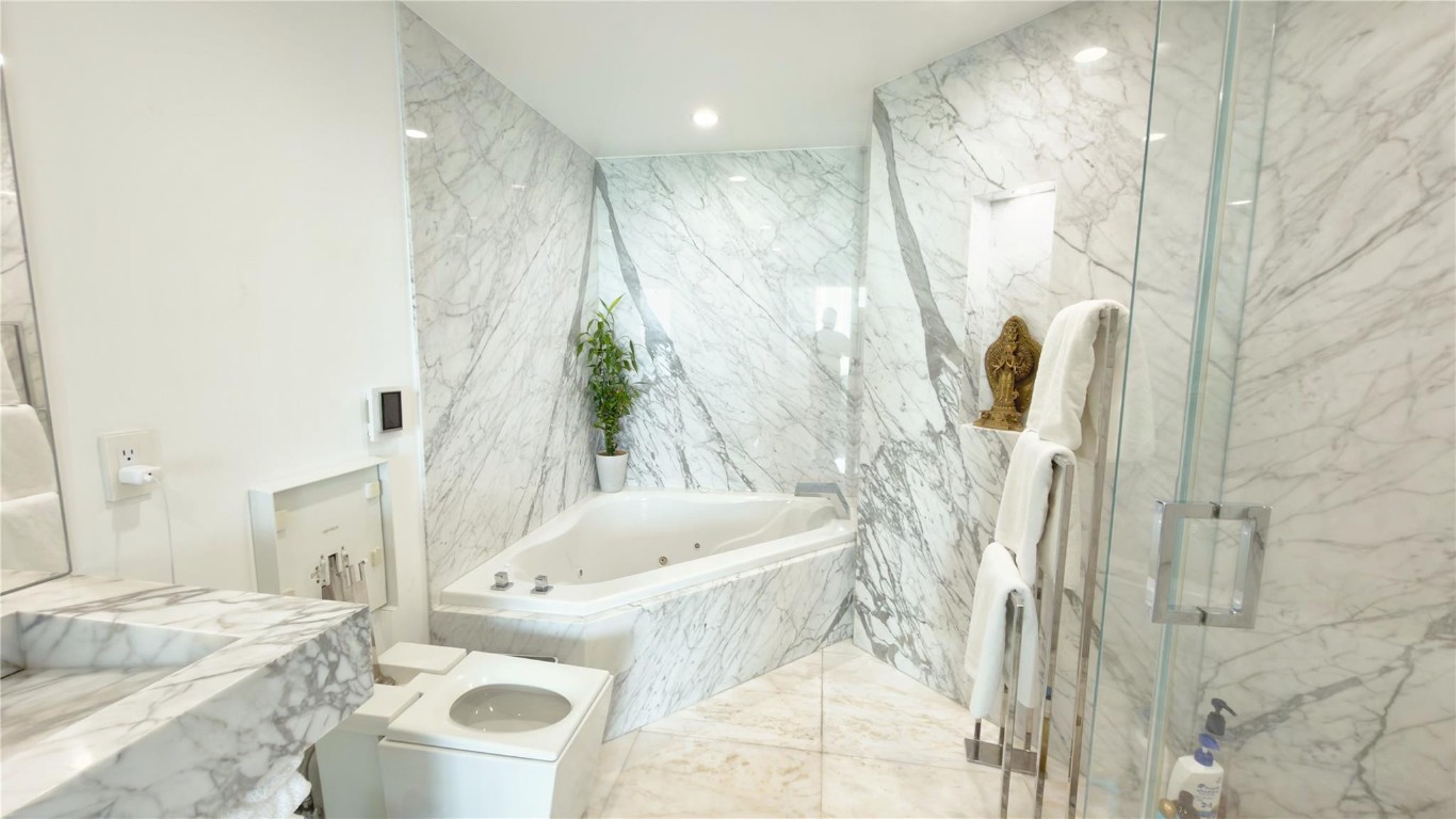 360 Condo B - Residential Lease