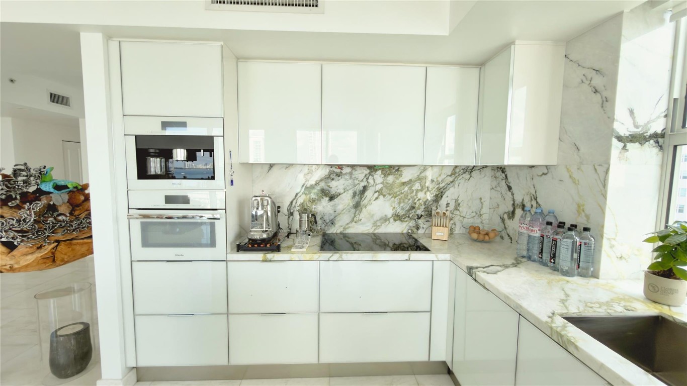 360 Condo B - Residential Lease