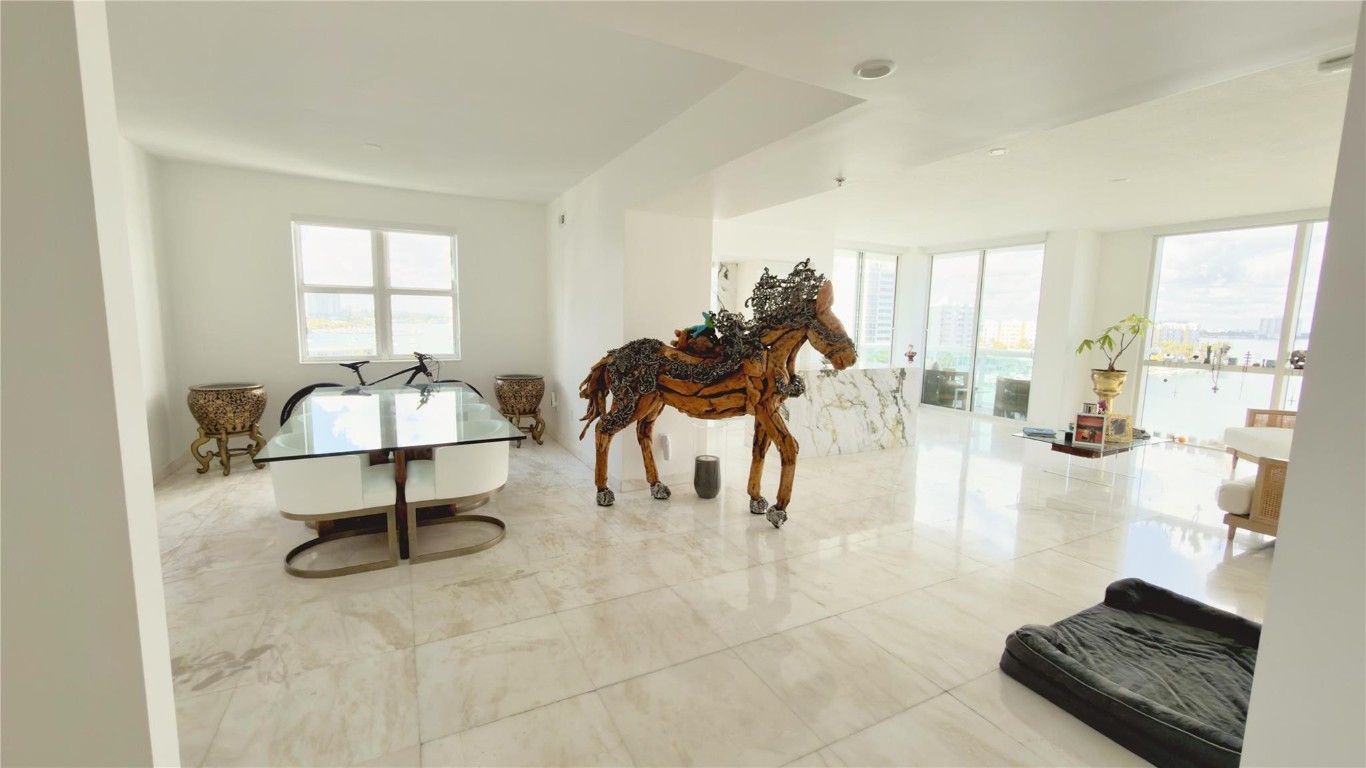 360 Condo B - Residential Lease