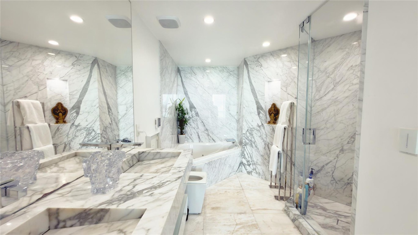 360 Condo B - Residential Lease