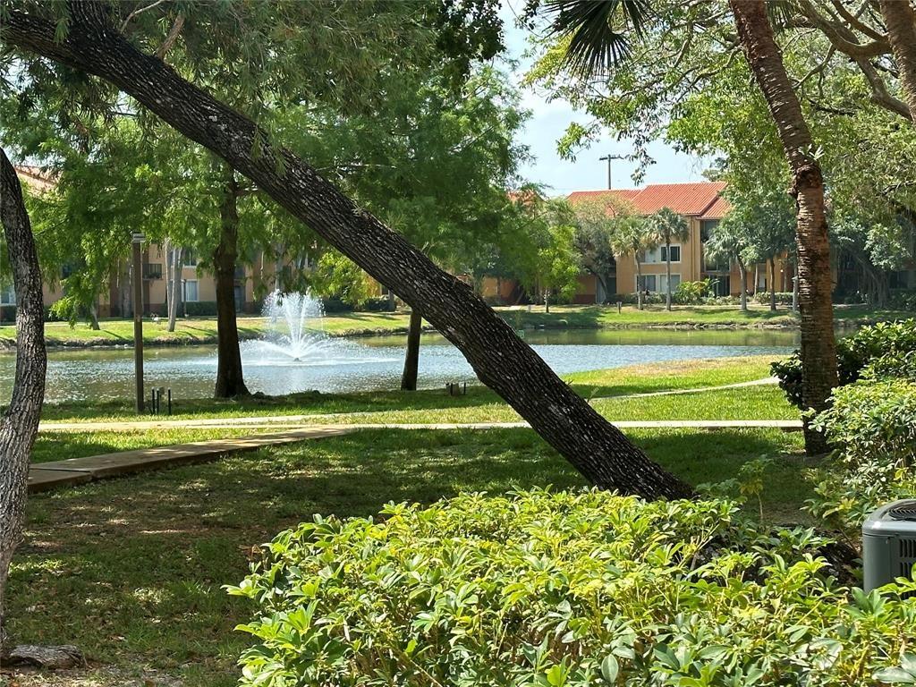 Lakes Of Jacaranda Condo - Residential Lease