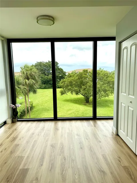 9273 SW 8th St Unit 301, Boca Raton, FL 33428 - MLS#: F10481107