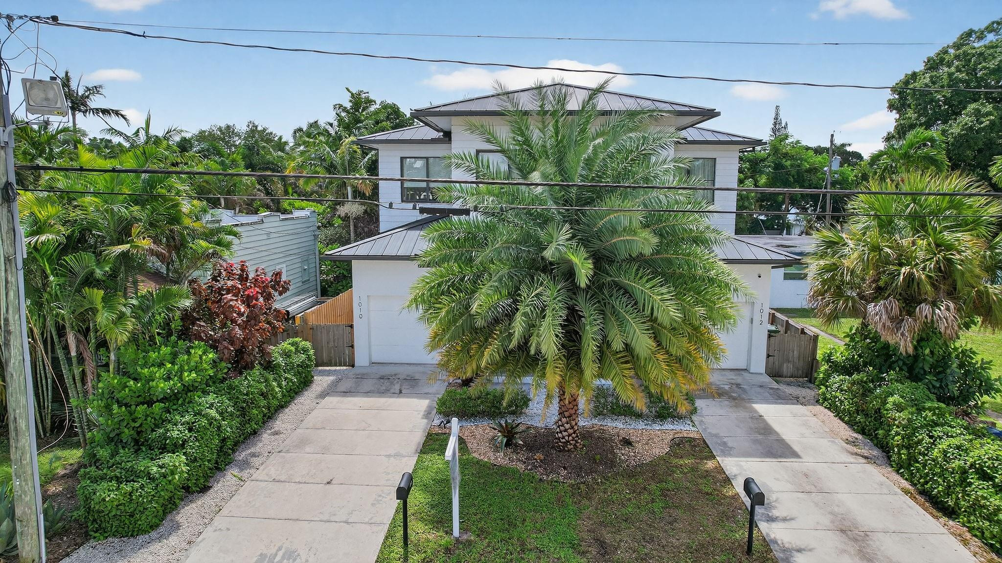 Sailboat bend townhomes - Residential