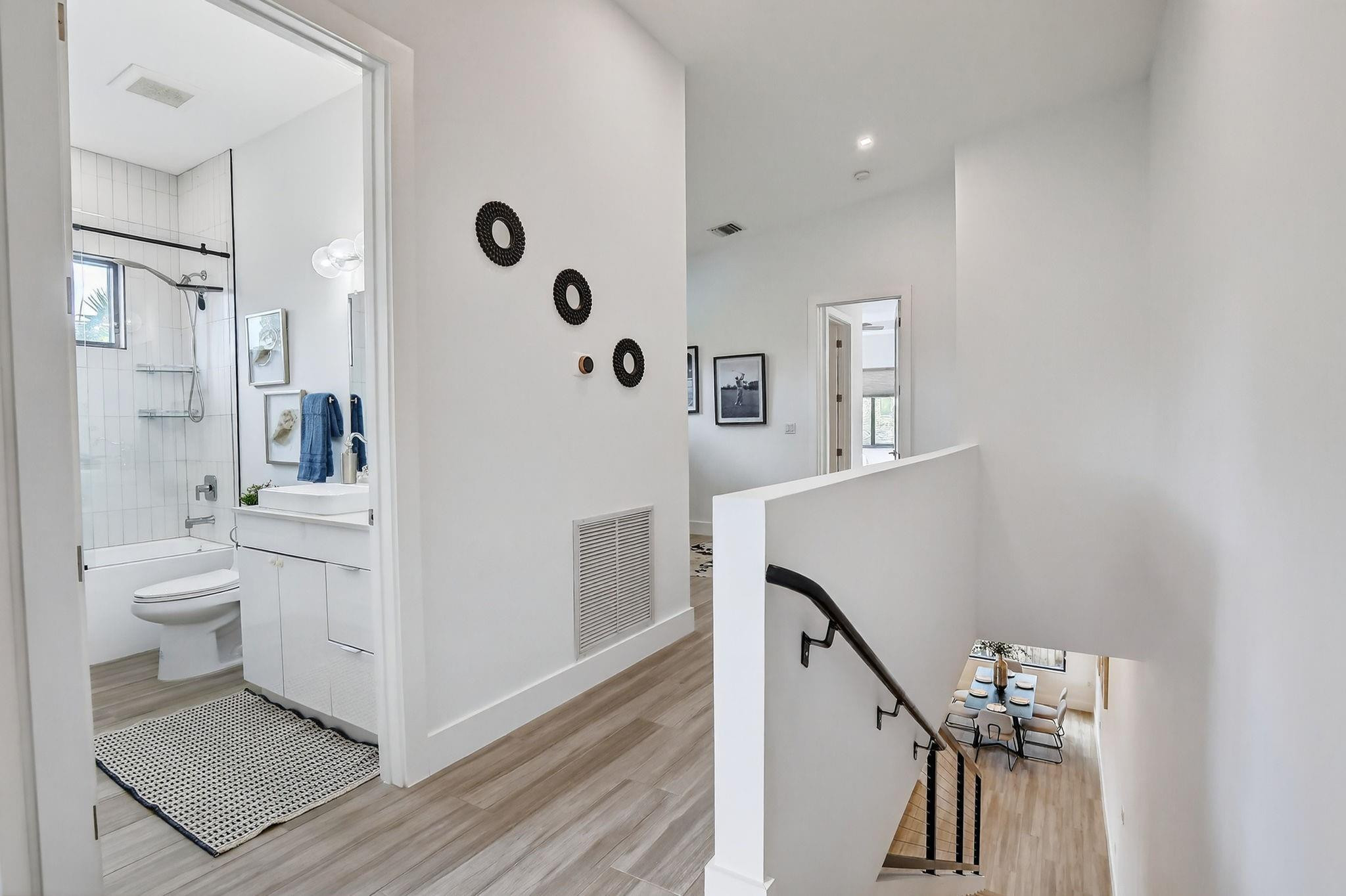 Sailboat bend townhomes - Residential