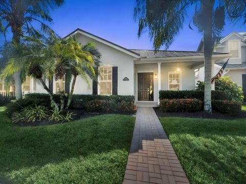 10542 SW Westlawn Boulevard Port St Lucie FL 34987