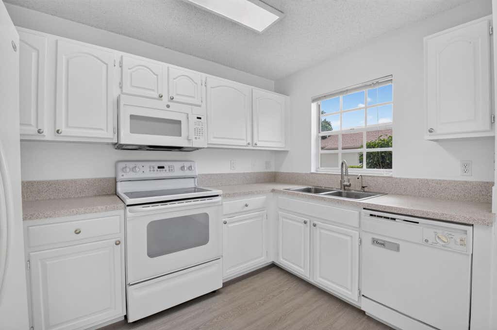 Photo of 9621 BOCA GARDENS Circle N #C, Boca Raton, FL 33496 (MLS # B26060516)