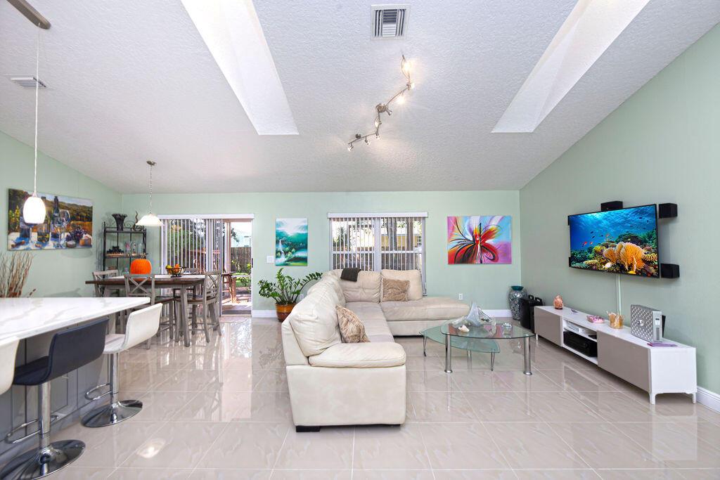 PORT ST LUCIE SECTION 39 - Residential
