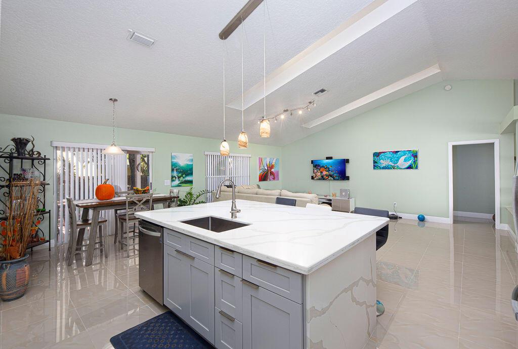 PORT ST LUCIE SECTION 39 - Residential
