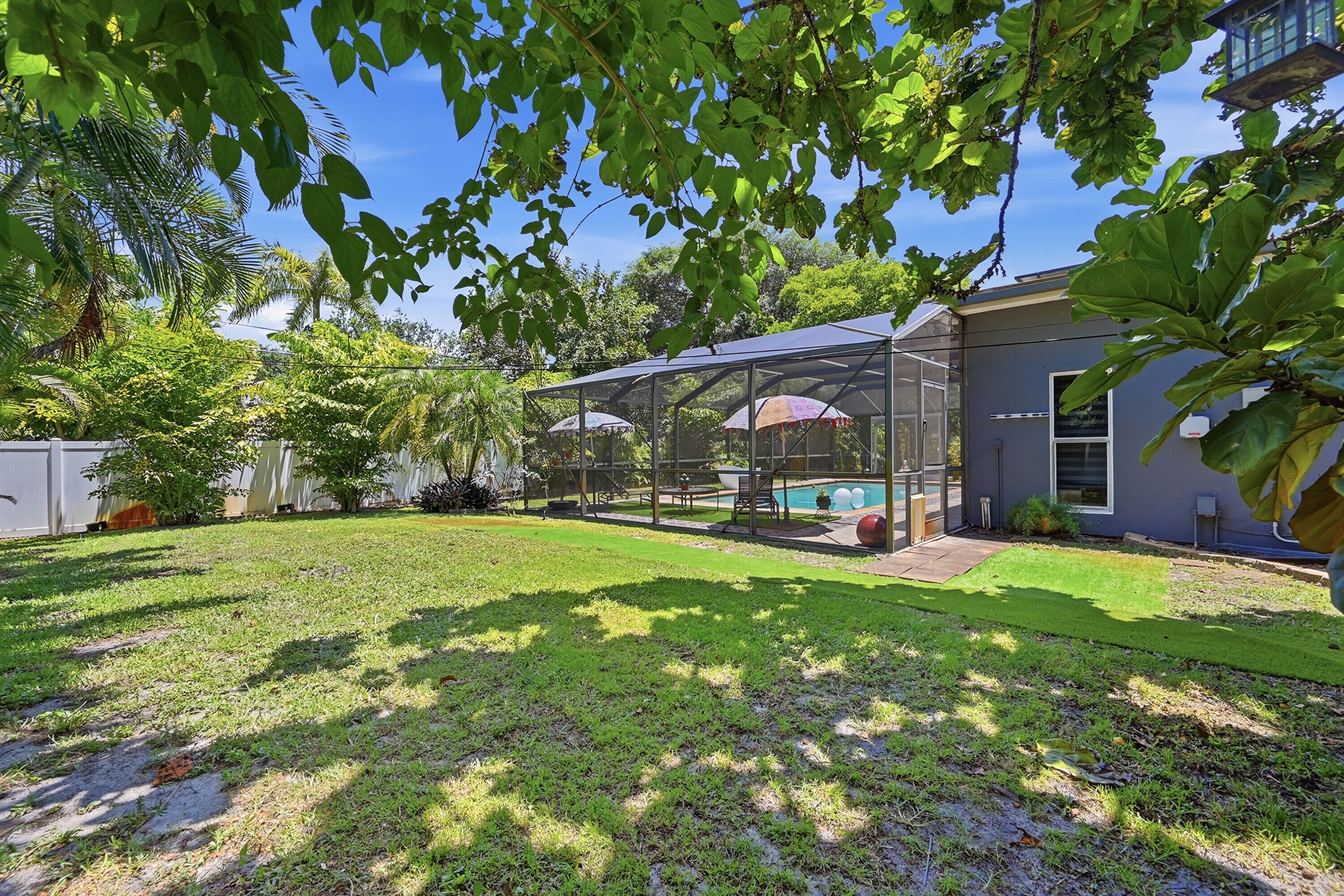 PLANTATION GARDENS SEC 5 - Residential