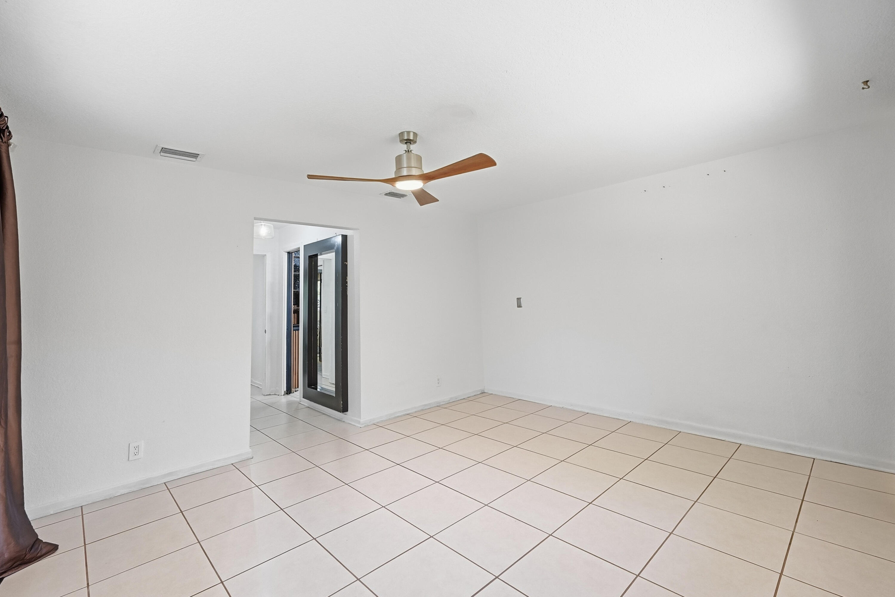 PLANTATION GARDENS SEC 5 - Residential
