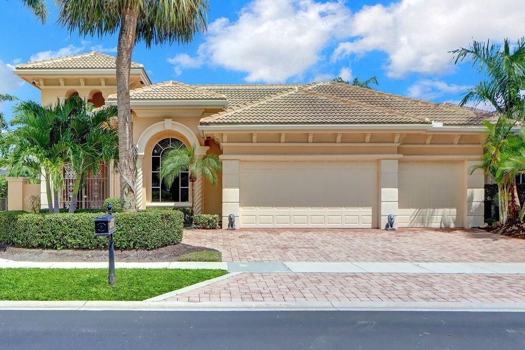 Photo of 3879 Landings Drive, Boca Raton, FL 33496 (MLS # R11127639)