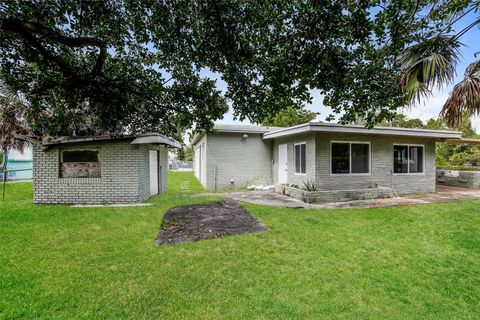 1021 NW 25th Way Fort Lauderdale FL 33311