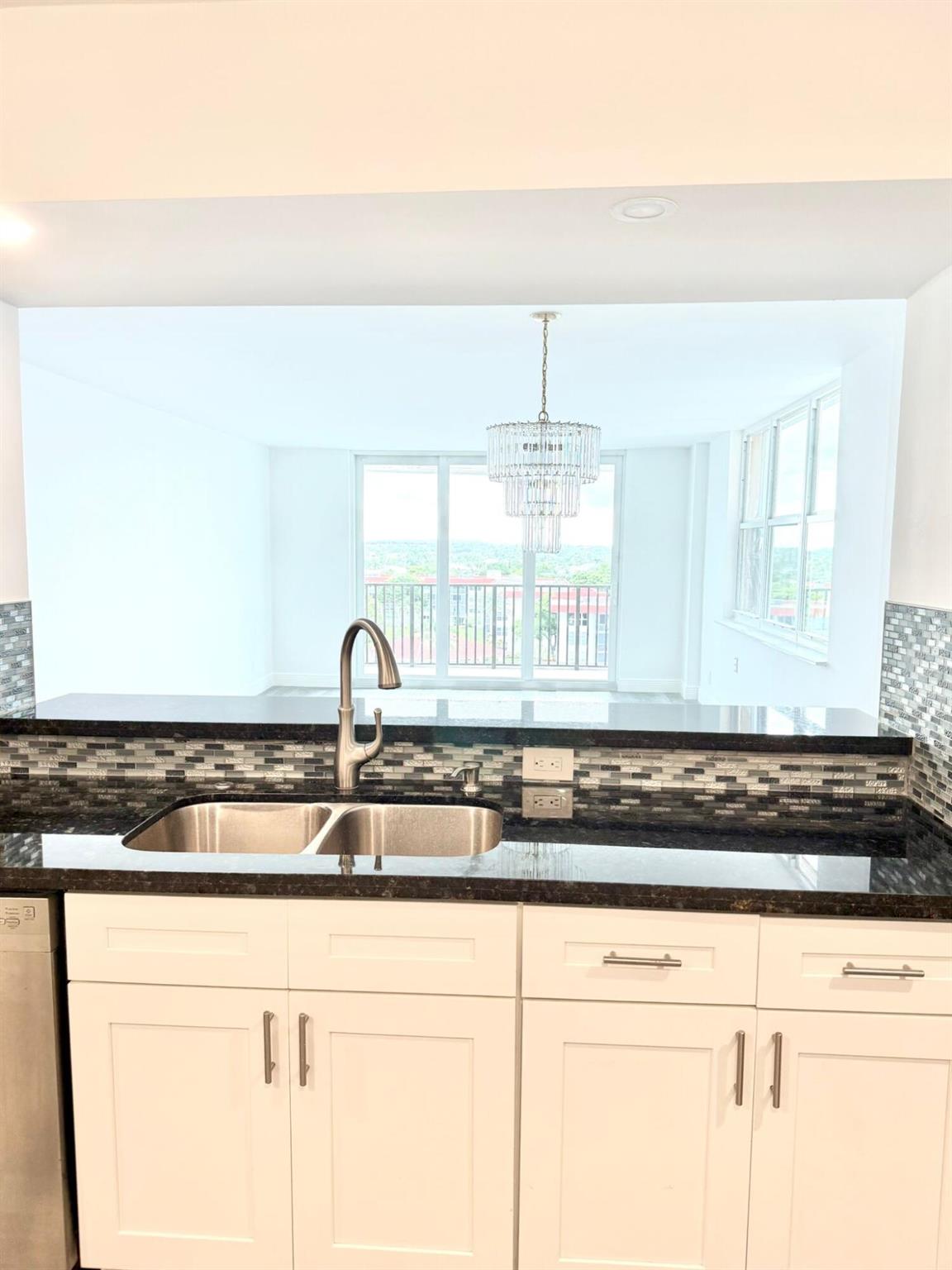 OPAL TOWERS WEST CONDO - Residential Lease