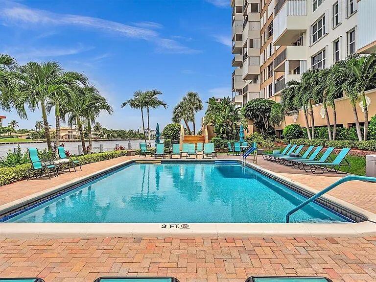 OPAL TOWERS WEST CONDO - Residential Lease