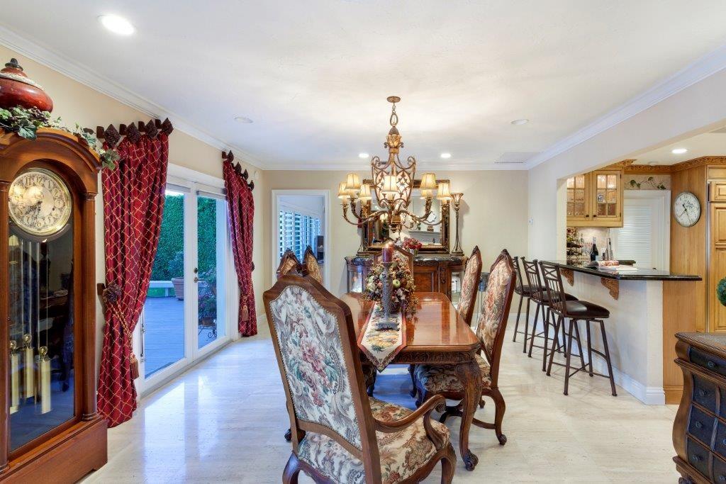 LAS OLAS ISLES - Residential