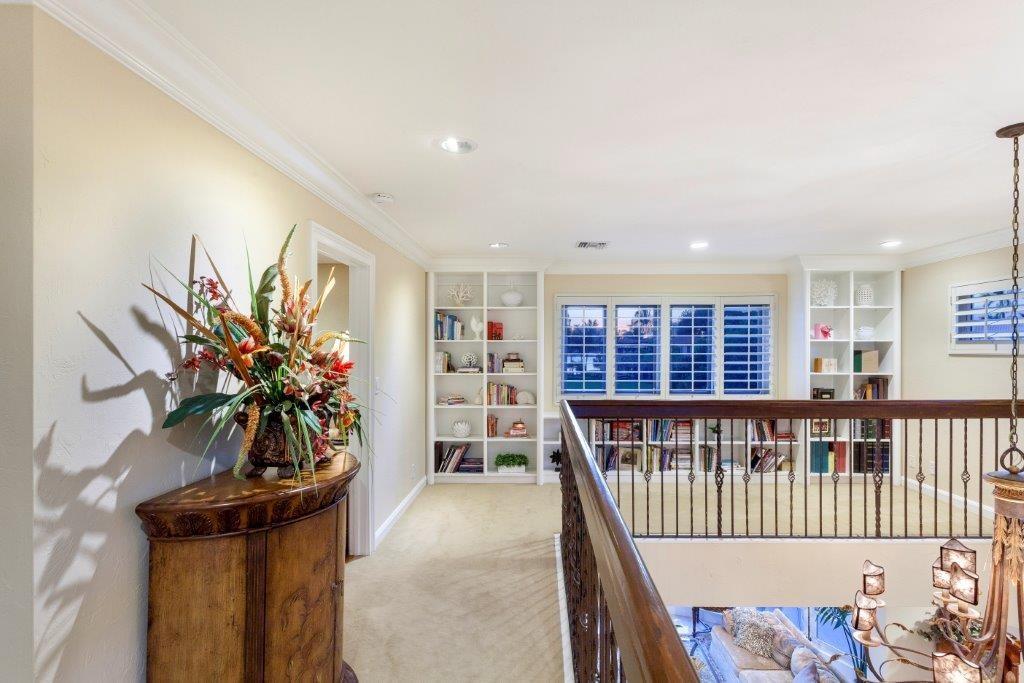 LAS OLAS ISLES - Residential