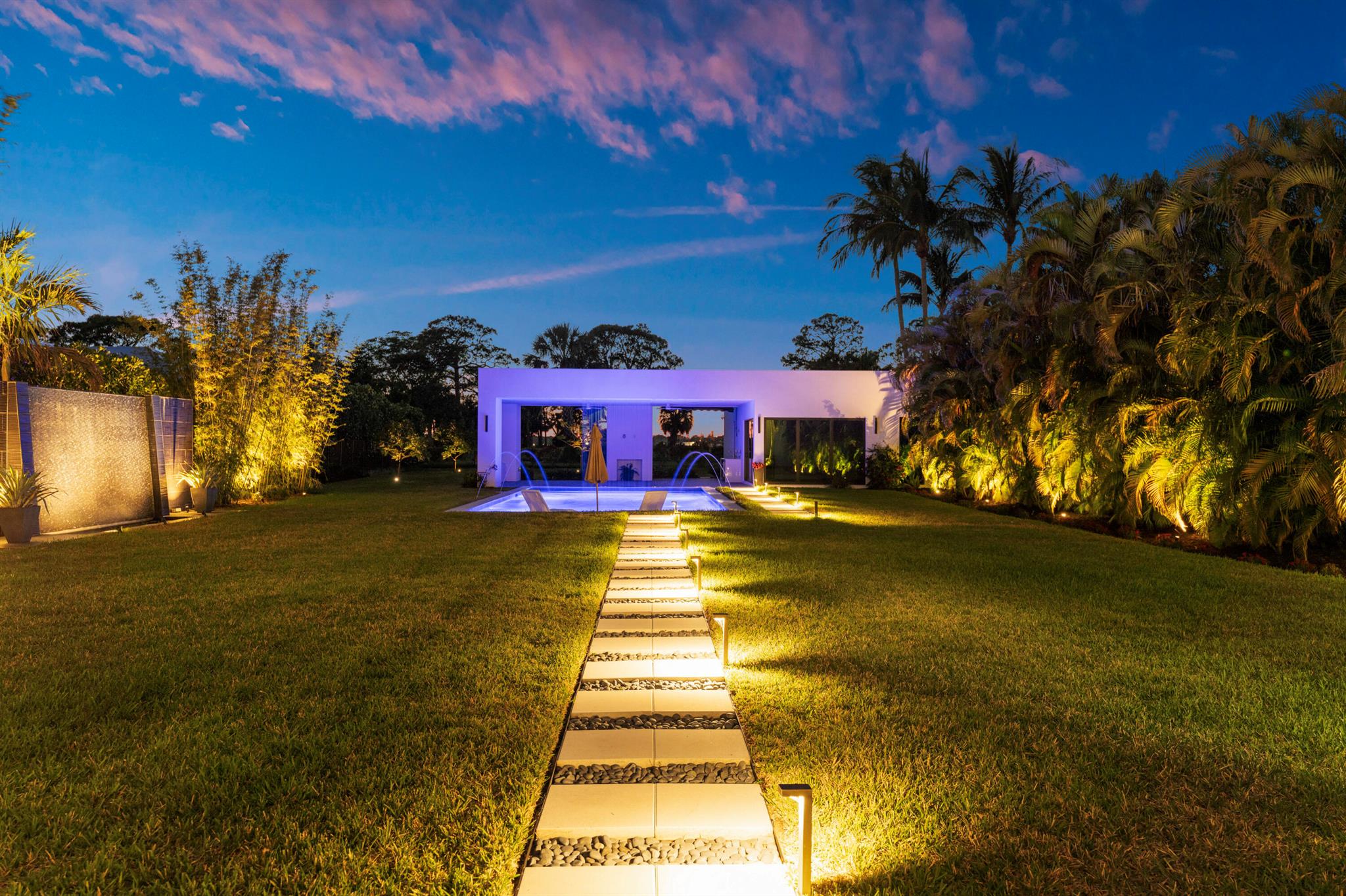 AQUA BONITA PARK - Residential