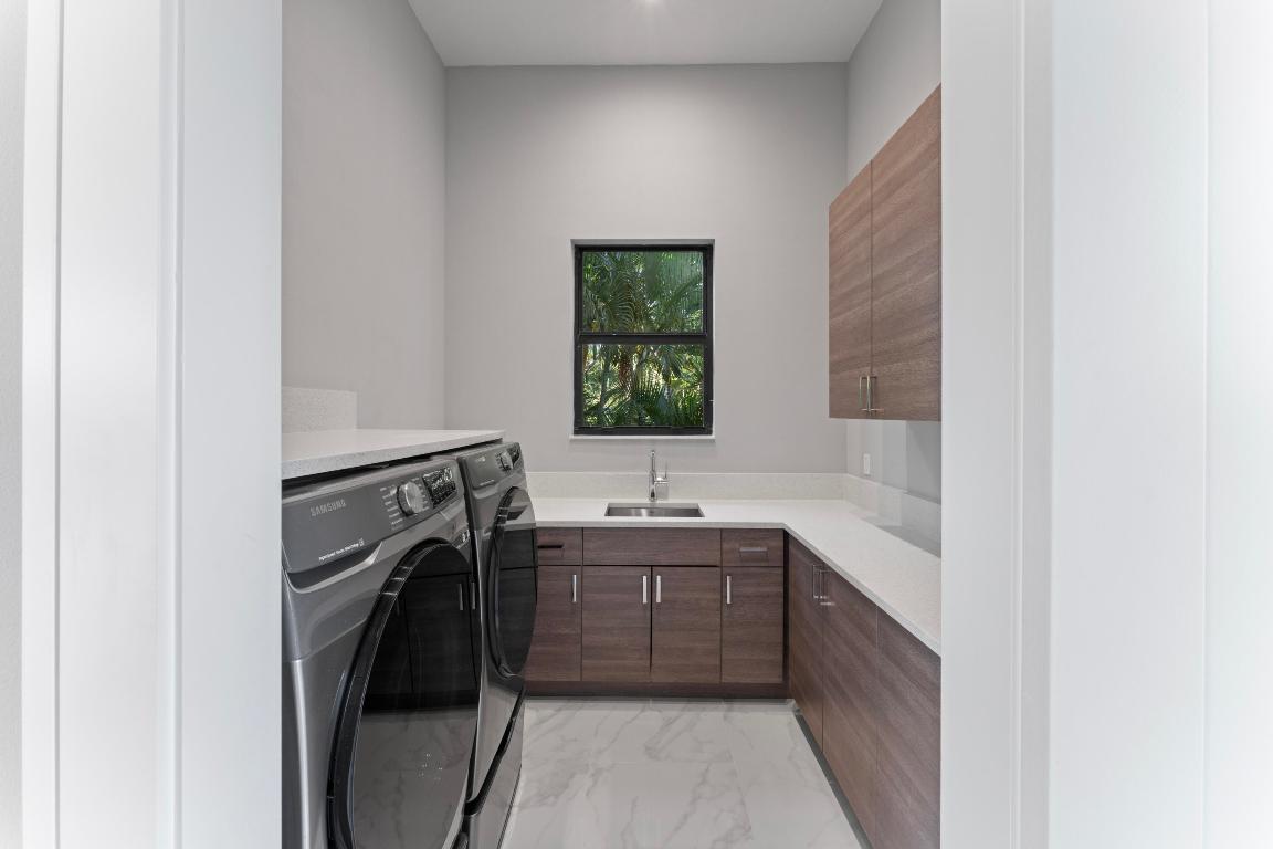 AQUA BONITA PARK - Residential