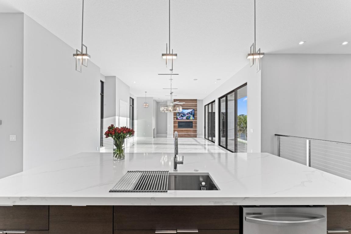 AQUA BONITA PARK - Residential