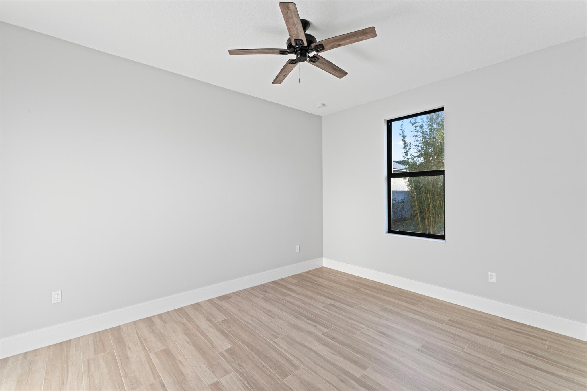 AQUA BONITA PARK - Residential