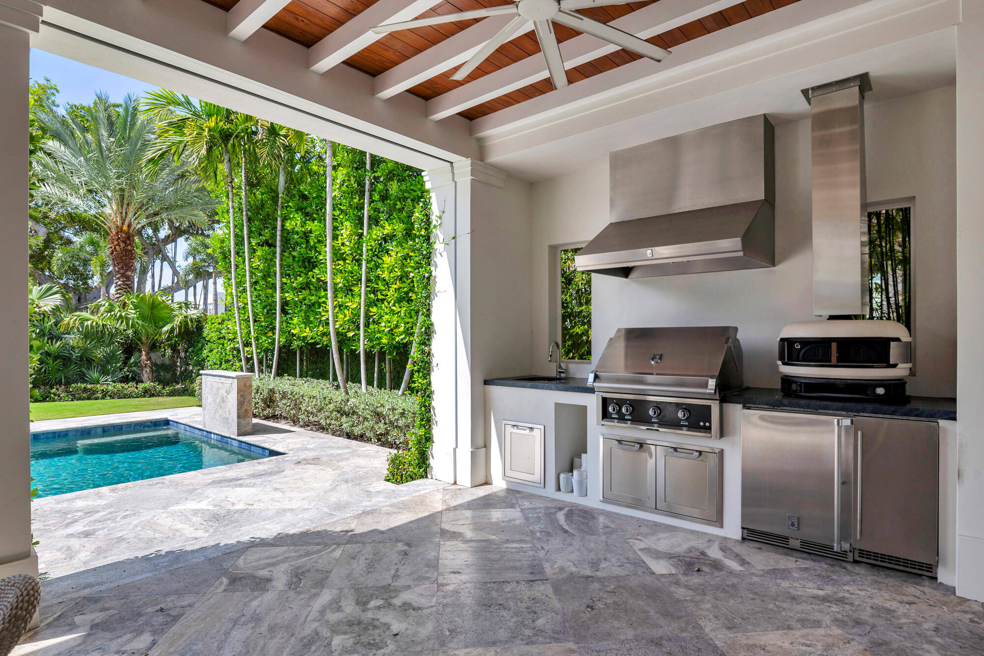 201 PURITAN ROAD - Residential