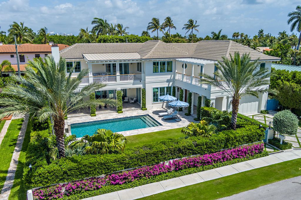 Photo of 201 Puritan Road, West Palm Beach, FL 33405 (MLS # B26025886)