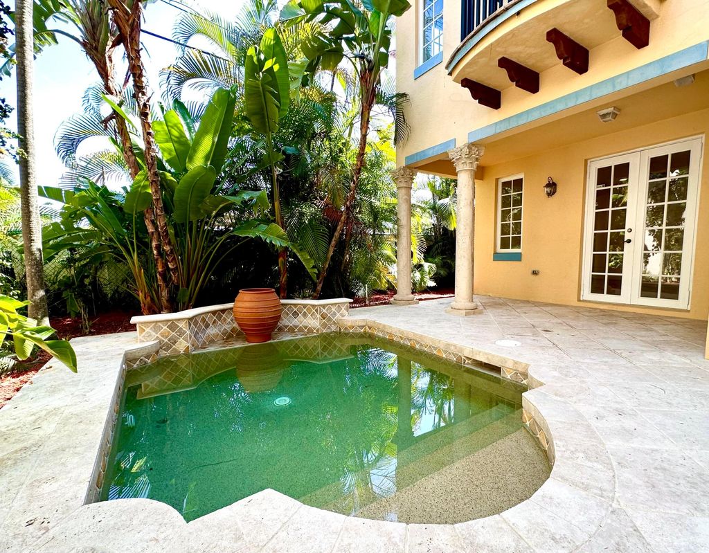 Photo of 786 Estuary Way, Delray Beach, FL 33483 (MLS # R10888581)