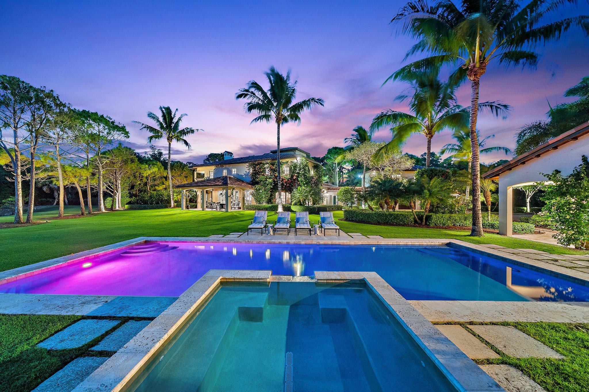 RITZ CARLTON GOLF CLUB & SPA REPL 2 JUPI - Residential