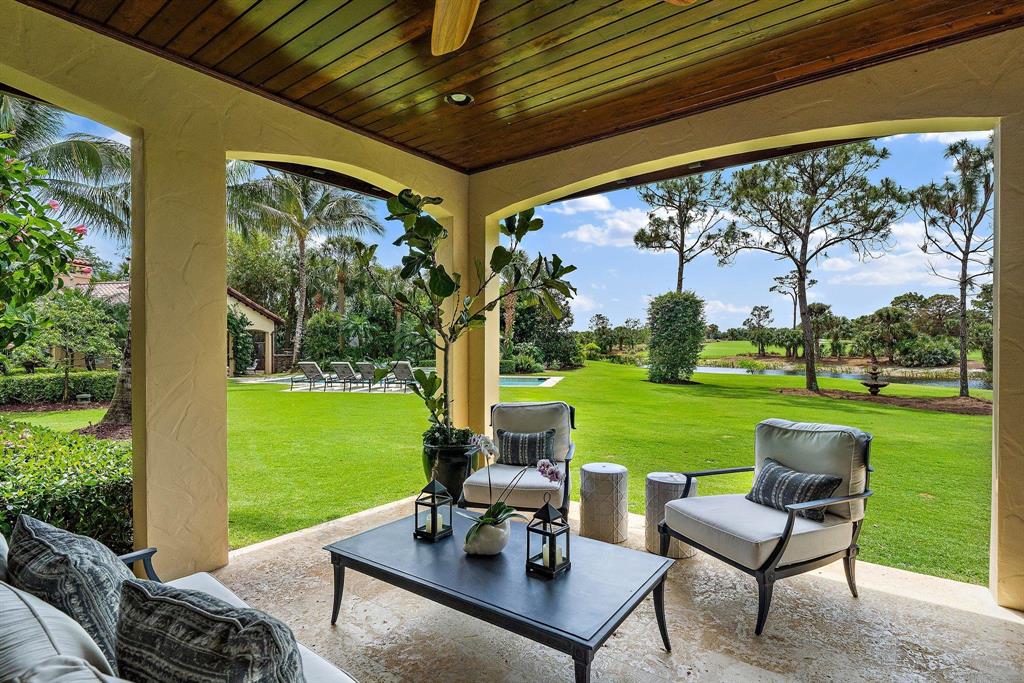 RITZ CARLTON GOLF CLUB & SPA REPL 2 JUPI - Residential