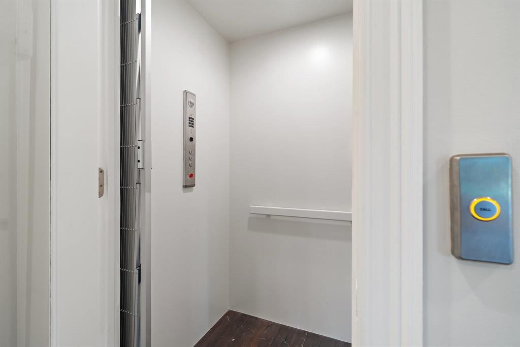 RITZ CARLTON GOLF CLUB & SPA REPL 2 JUPI - Residential