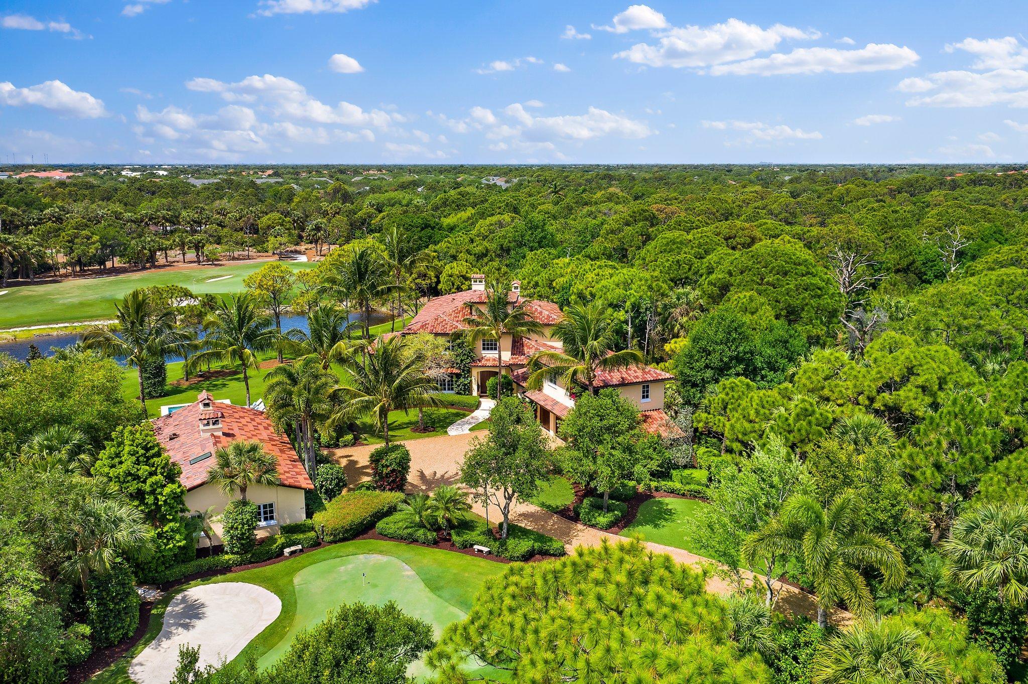 RITZ CARLTON GOLF CLUB & SPA REPL 2 JUPI - Residential