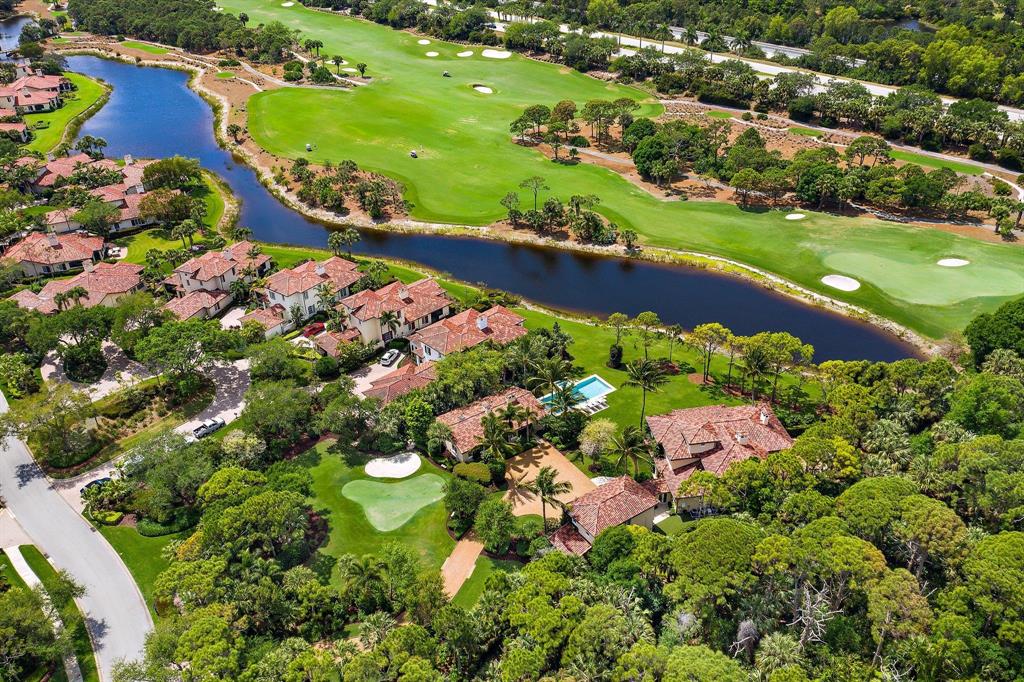 RITZ CARLTON GOLF CLUB & SPA REPL 2 JUPI - Residential