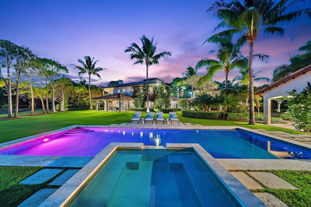 RITZ CARLTON GOLF CLUB & SPA REPL 2 JUPI - Residential