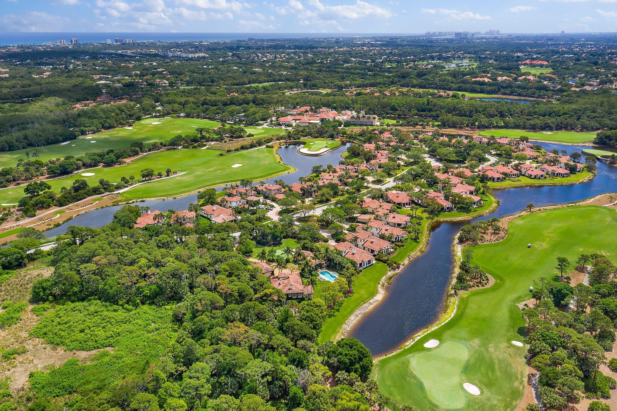 RITZ CARLTON GOLF CLUB & SPA REPL 2 JUPI - Residential