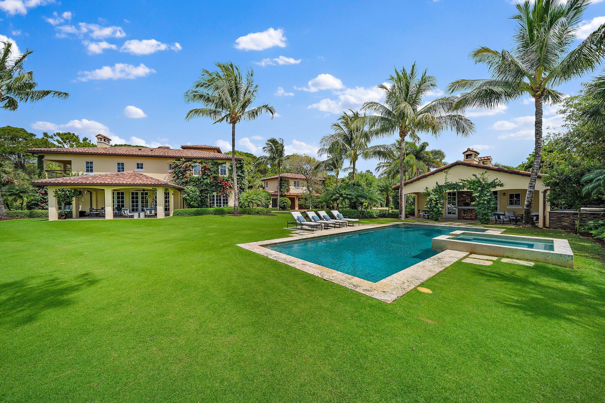 RITZ CARLTON GOLF CLUB & SPA REPL 2 JUPI - Residential