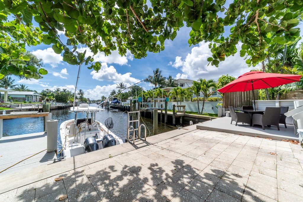 Photo of 745 Jacana Way, North Palm Beach, FL 33408 (MLS # R10996557)