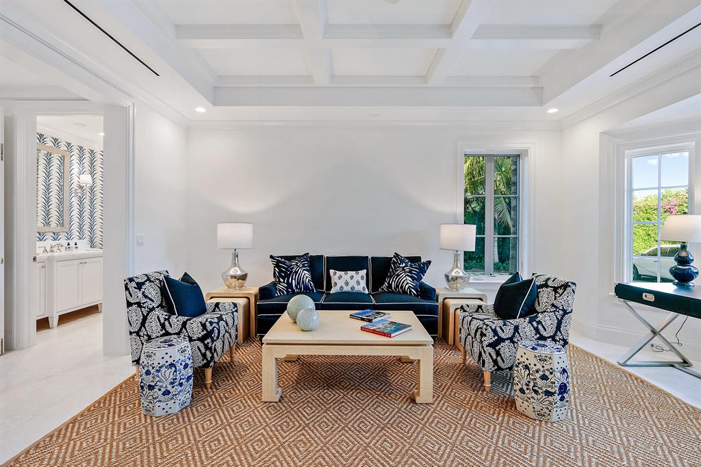 El Encanto - Residential